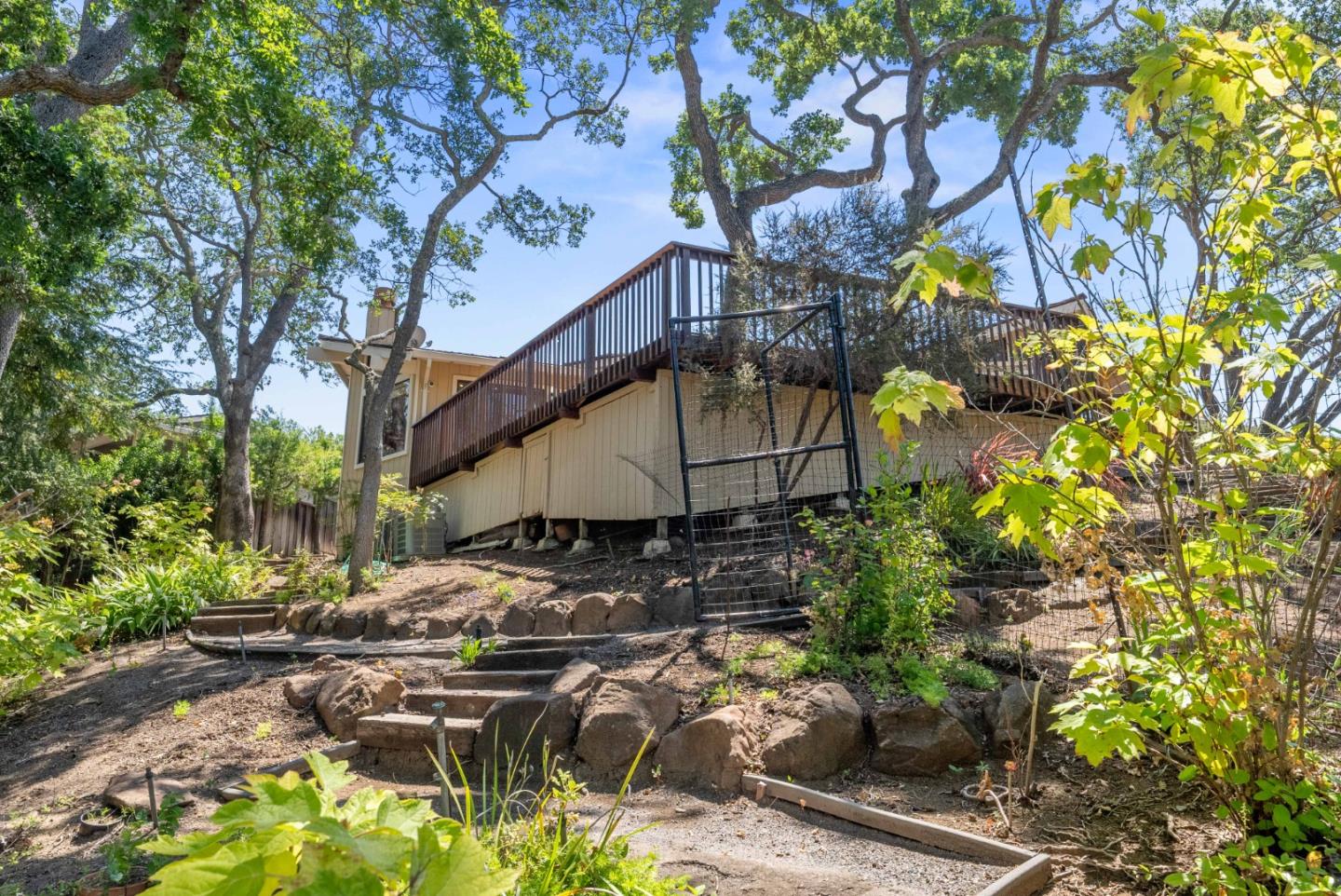 7175 Red Holly Court