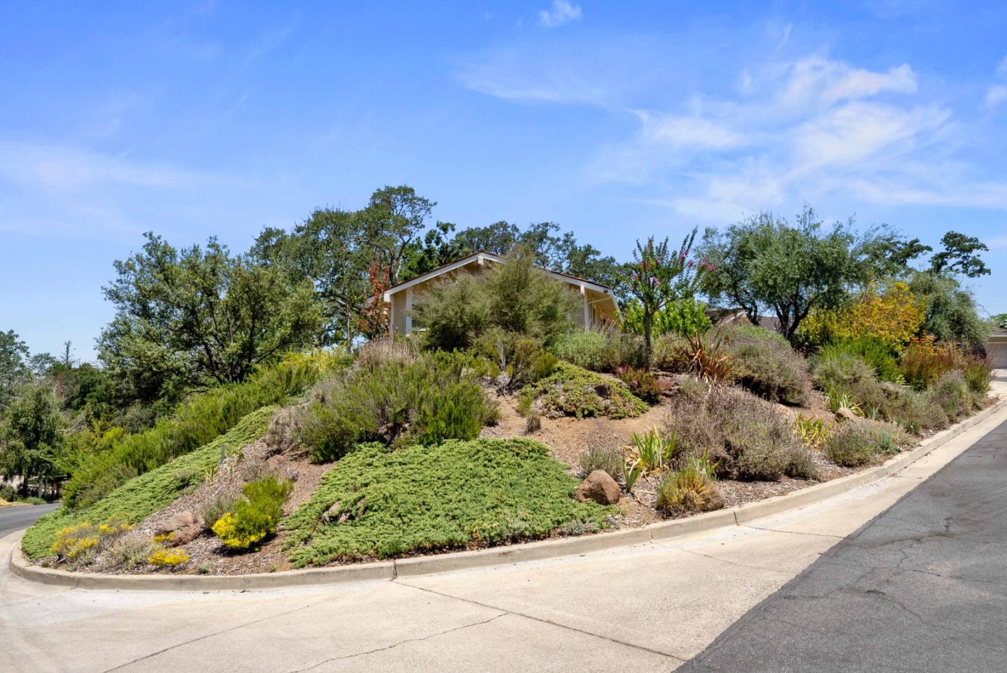 7175 Red Holly Court