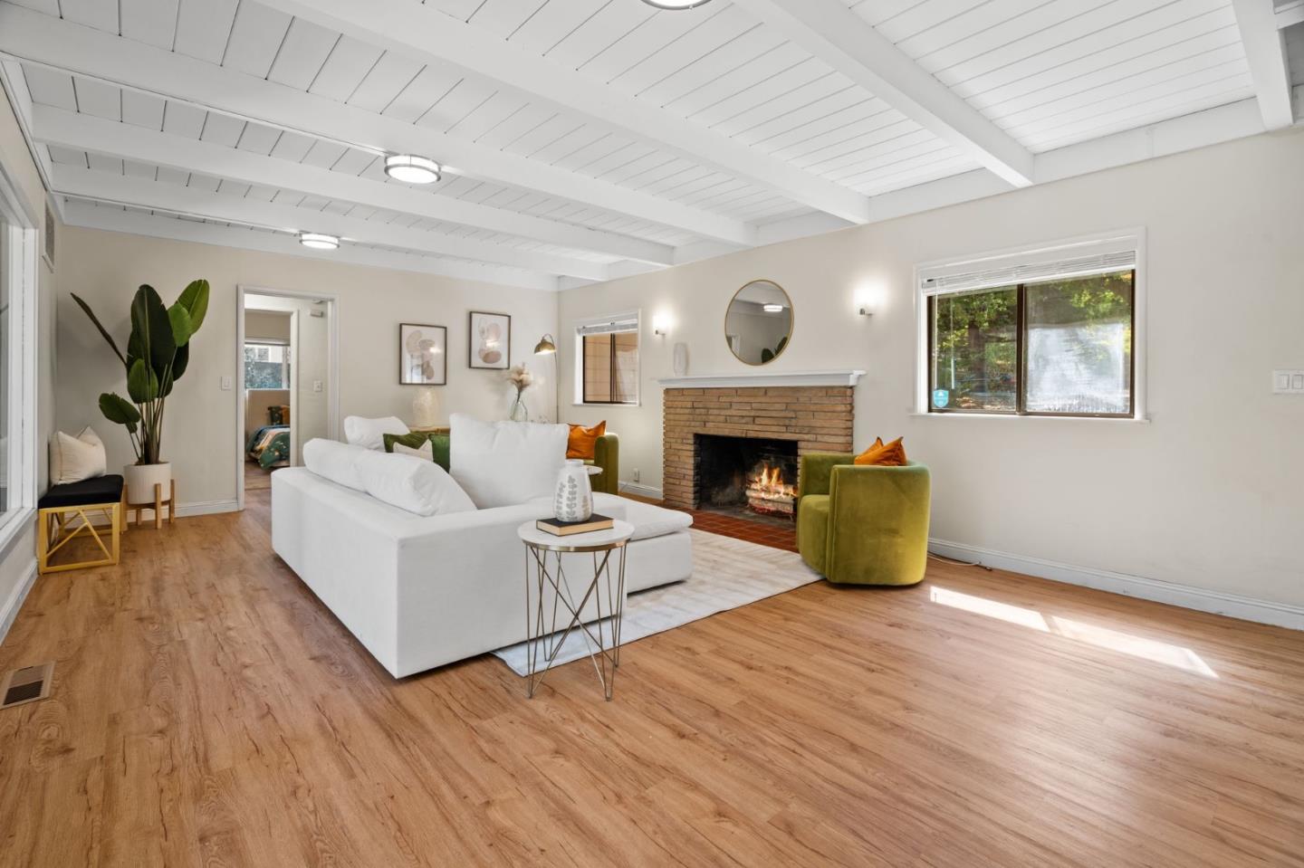 20141 Mendelsohn Lane