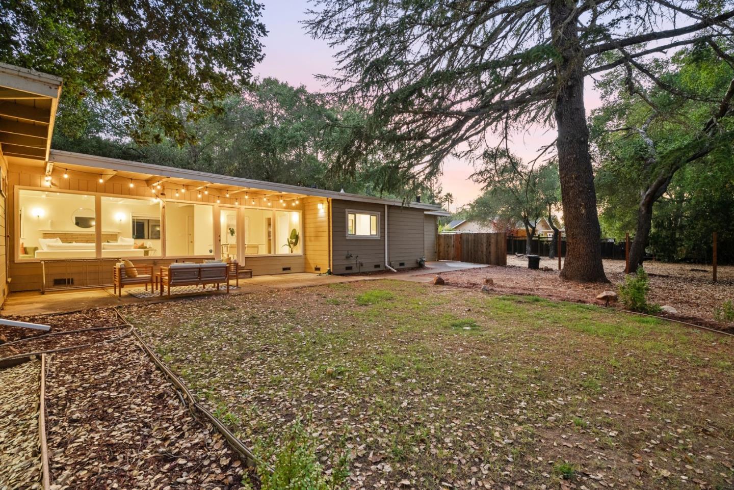 20141 Mendelsohn Lane