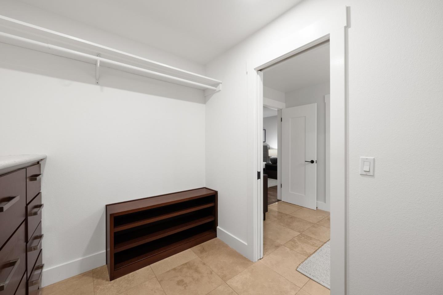 21 Valley Oak Street