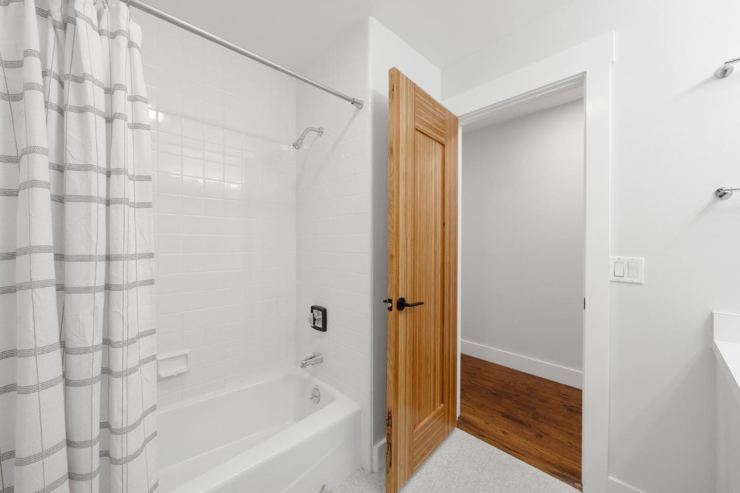 21 Valley Oak Street