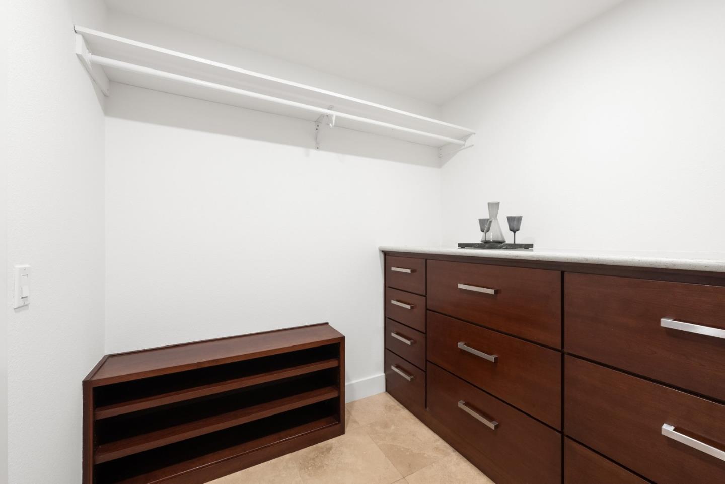 21 Valley Oak Street