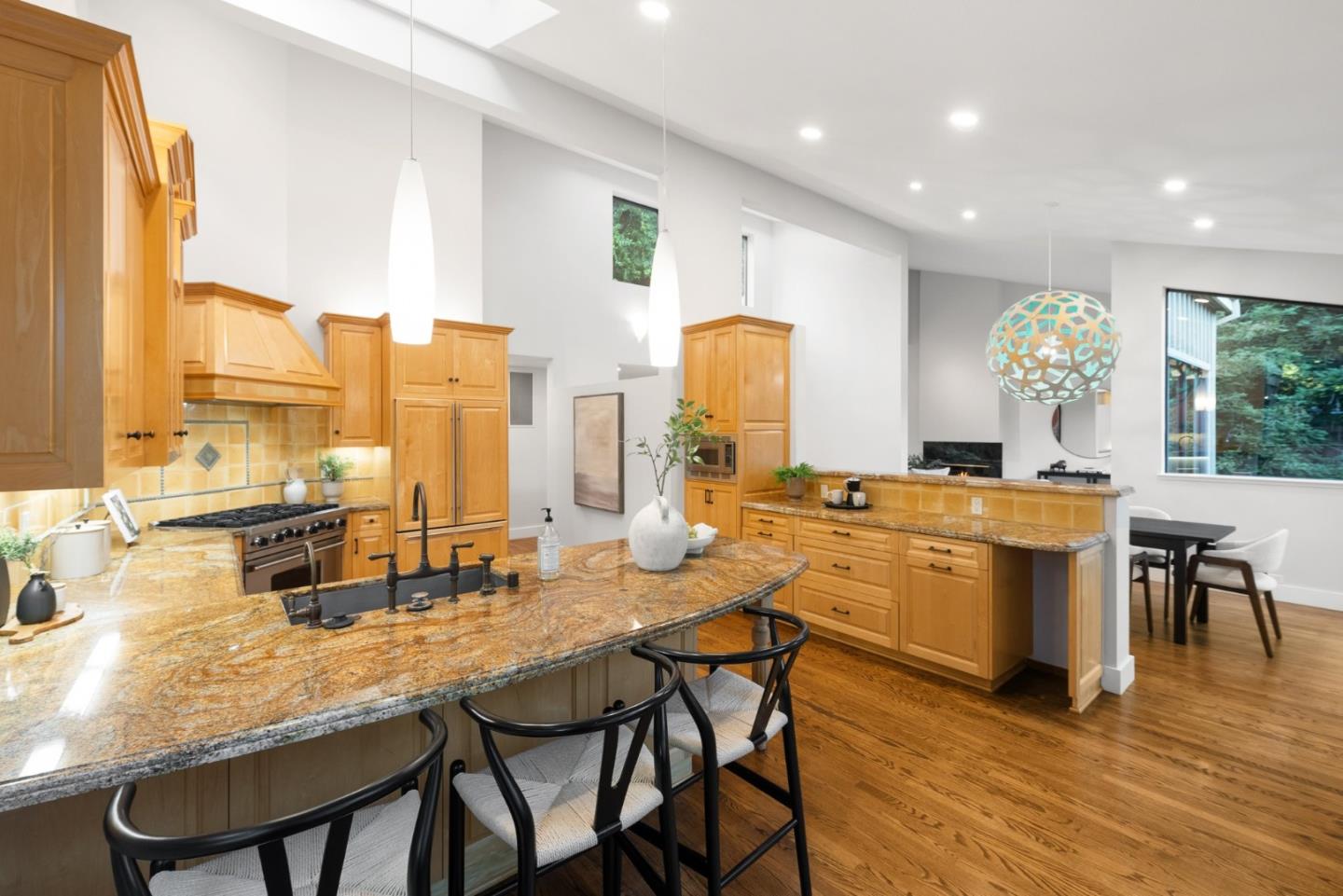 21 Valley Oak Street