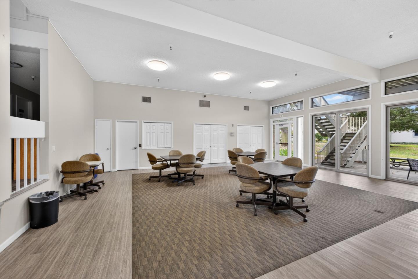 20022 Northcrest Square