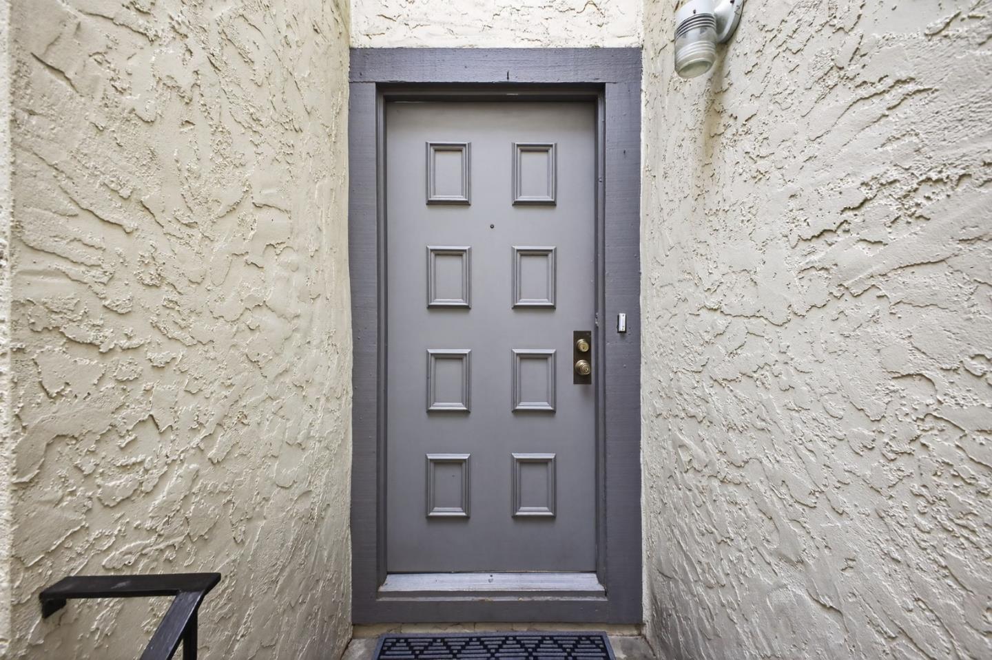 20022 Northcrest Square