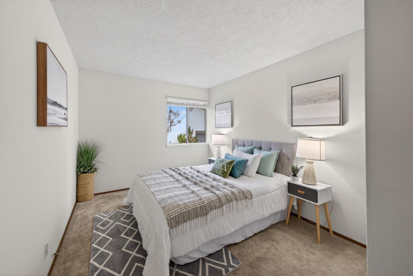 20022 Northcrest Square