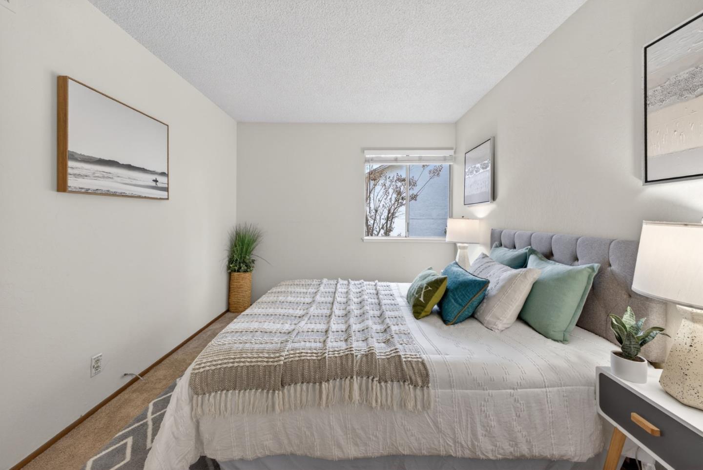 20022 Northcrest Square