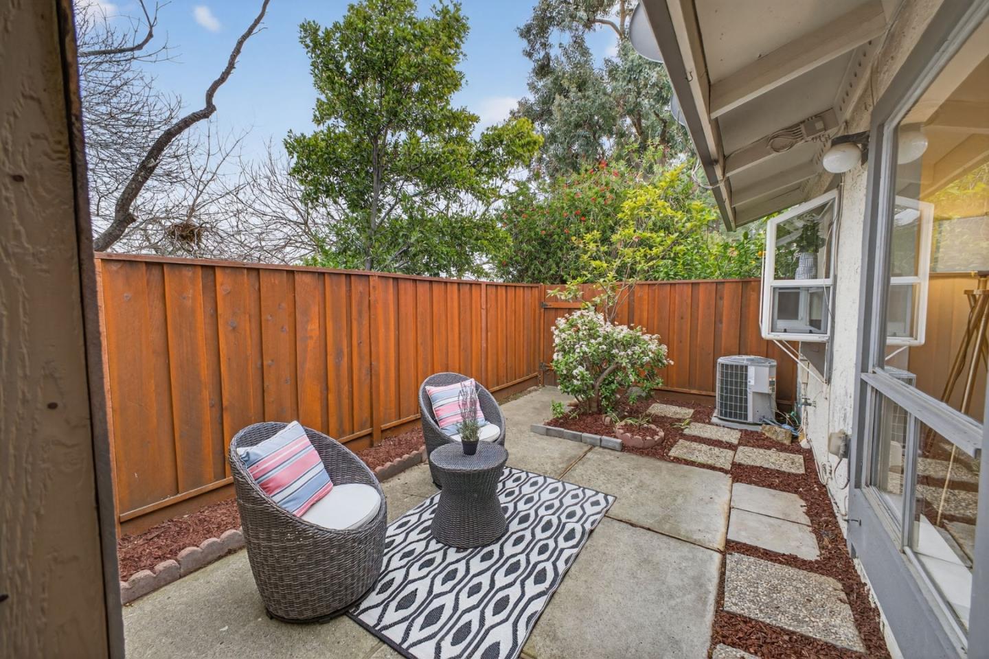 20022 Northcrest Square