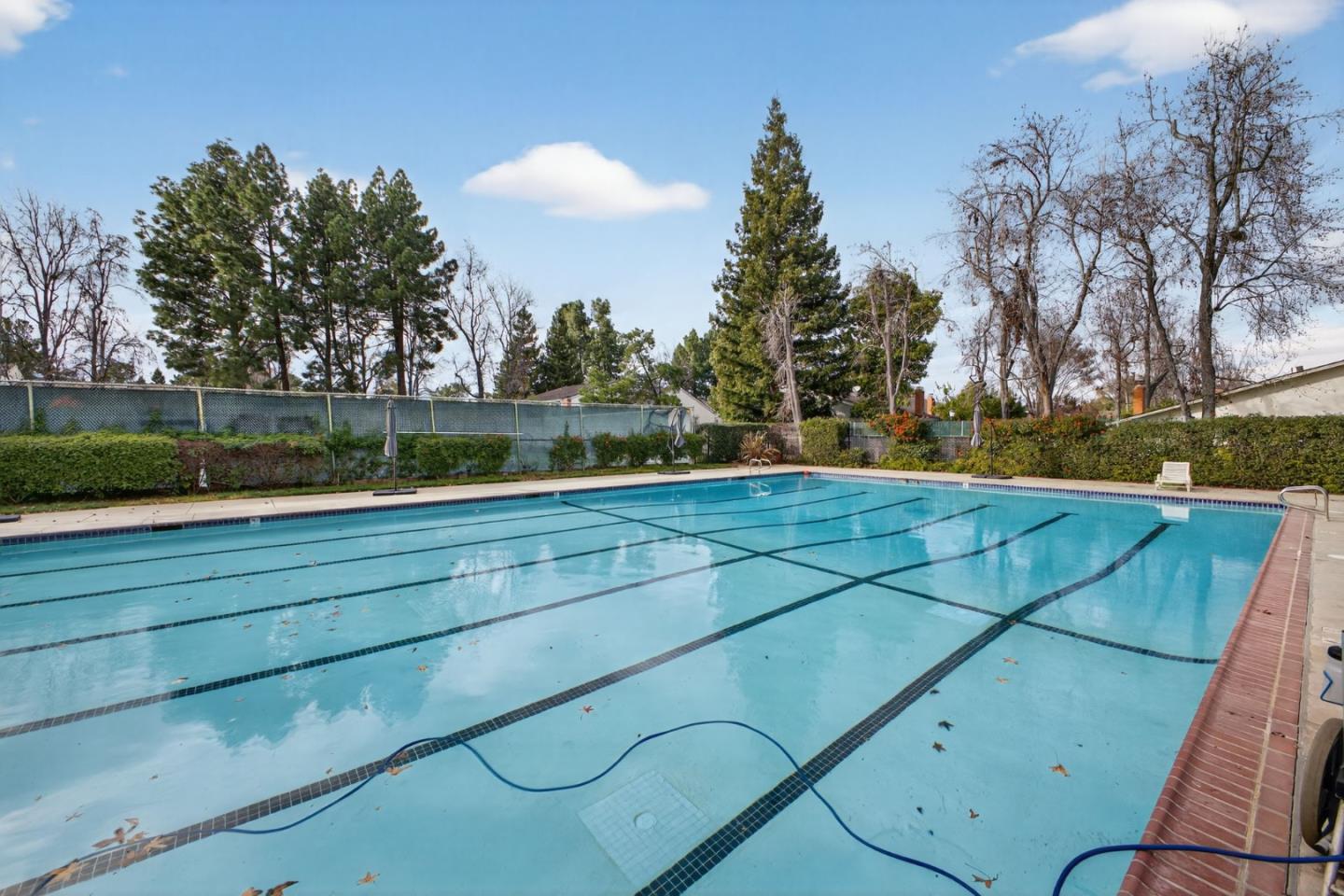 20022 Northcrest Square