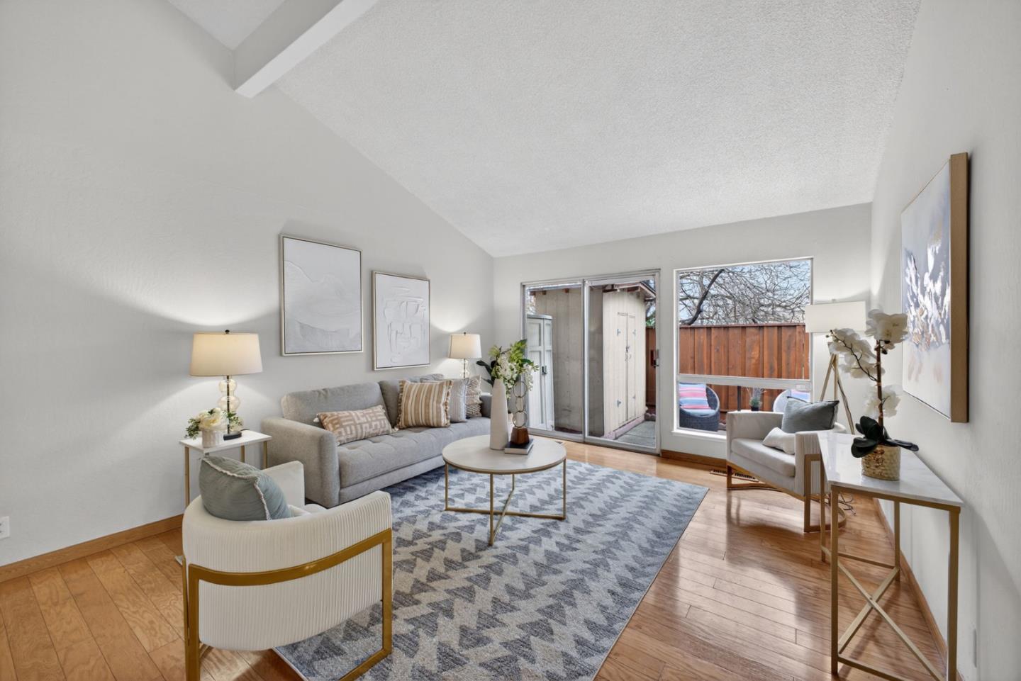 20022 Northcrest Square