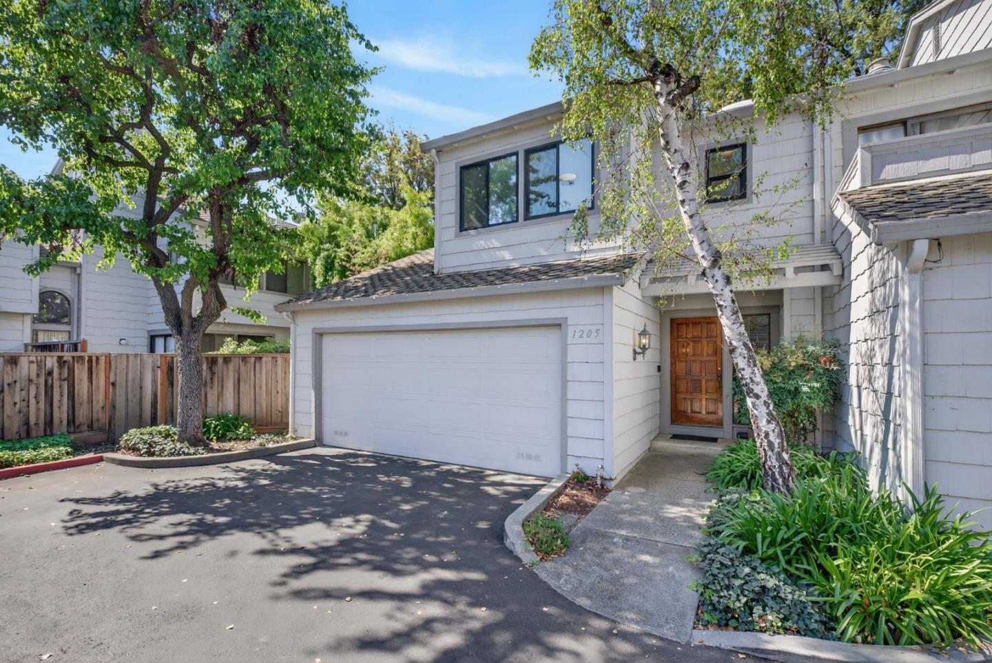 1205 Sierra Village Way