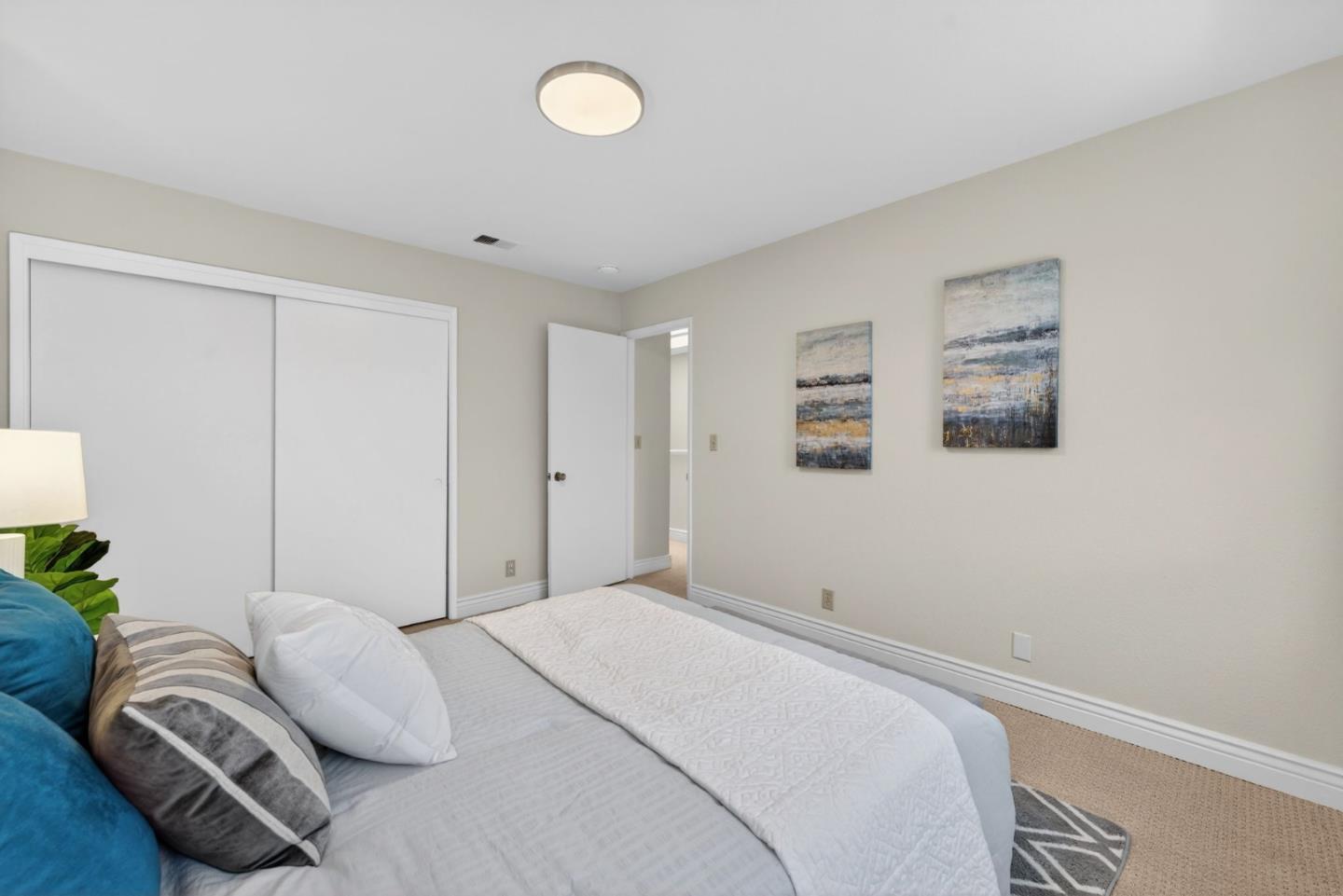 1205 Sierra Village Way