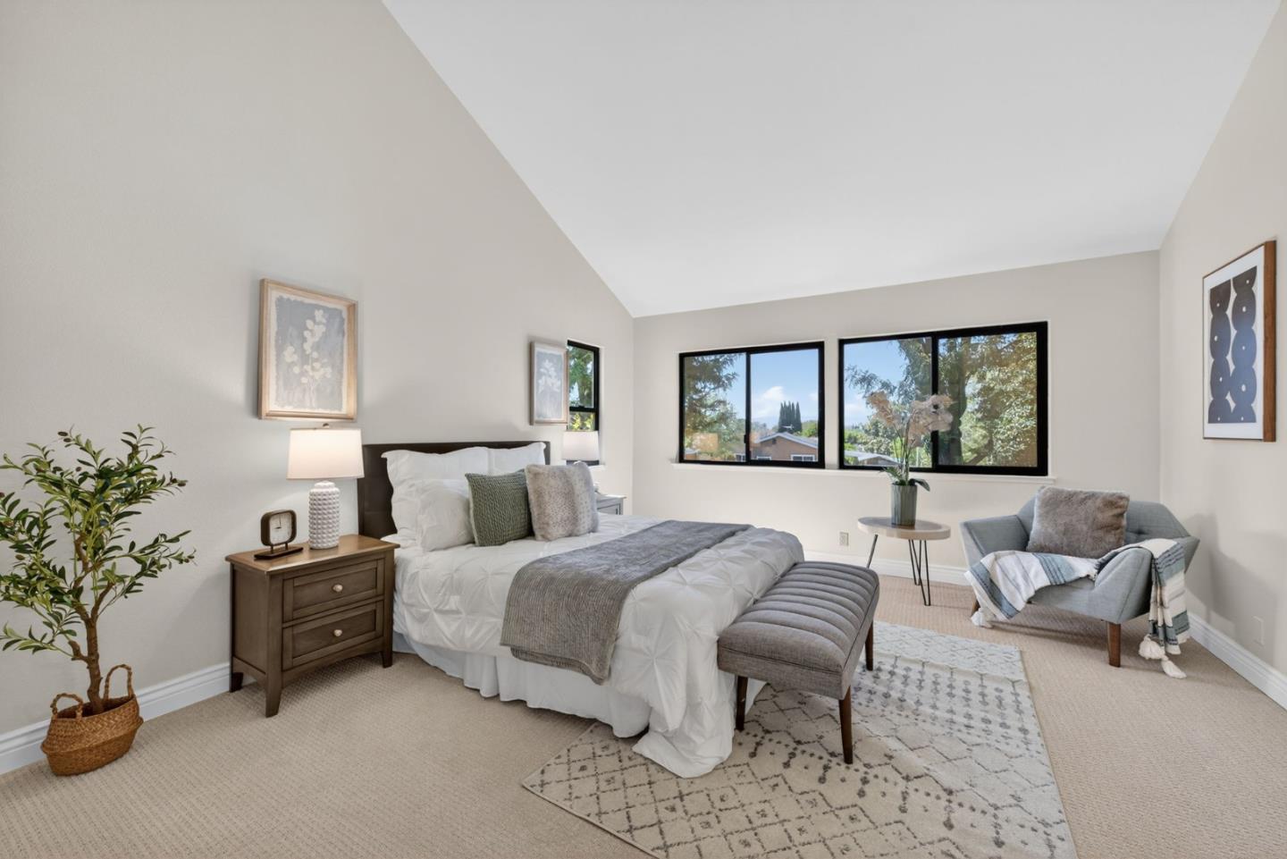 1205 Sierra Village Way