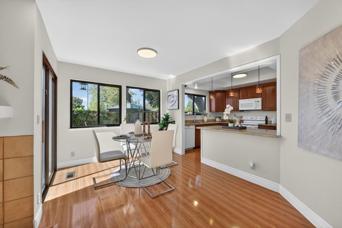 1205 Sierra Village Way