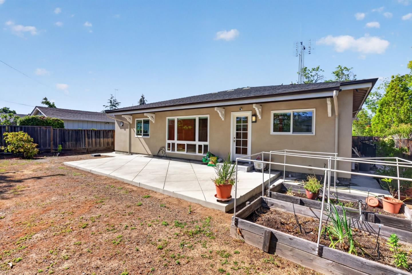 18270 Baylor Avenue