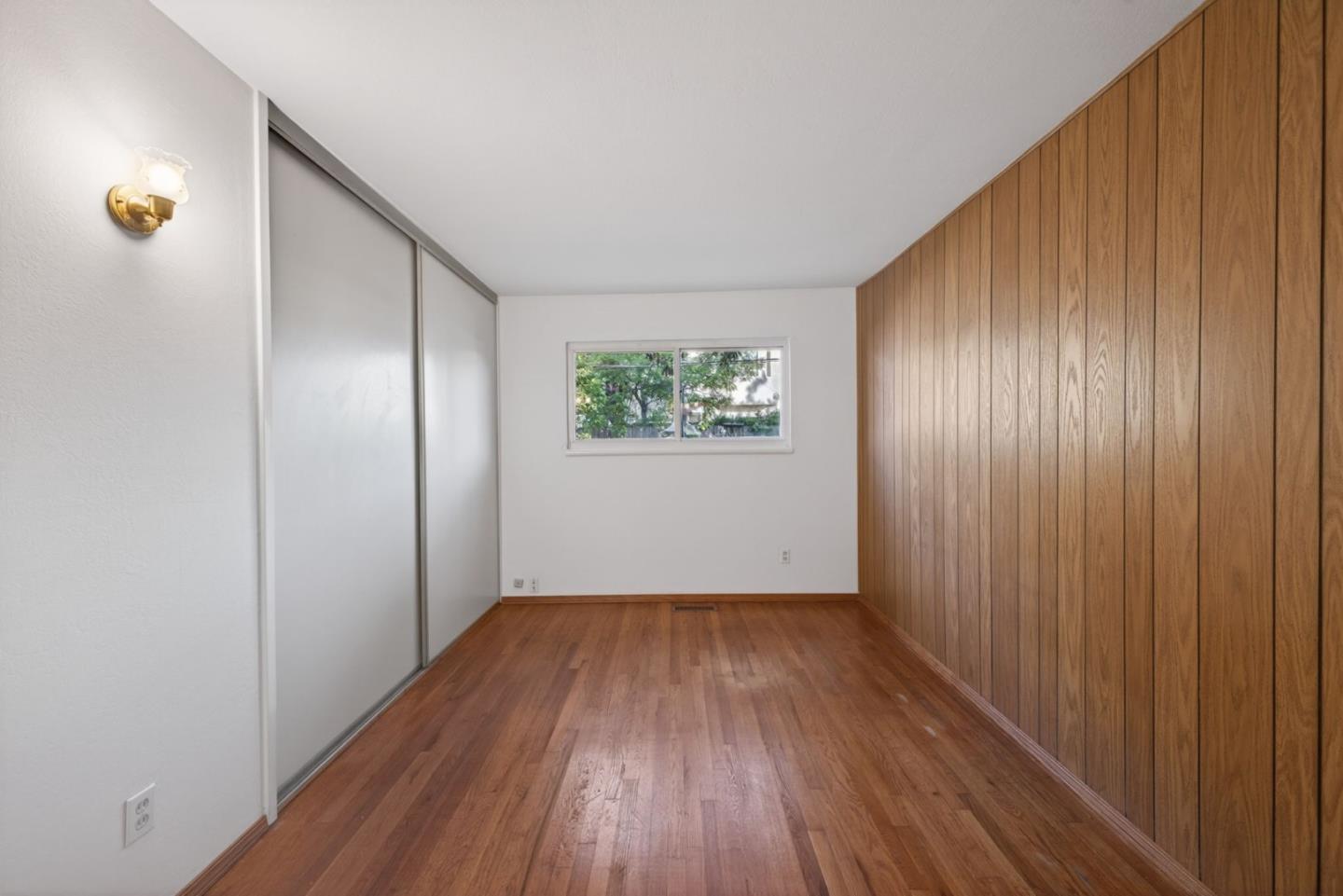 1031 Miller Avenue
