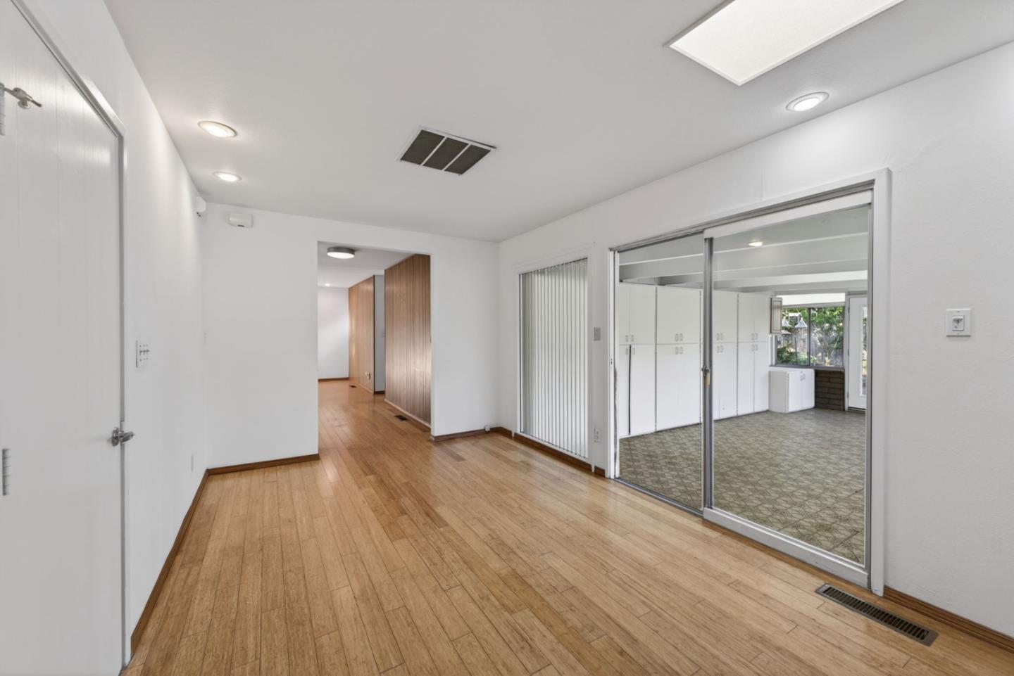 1031 Miller Avenue