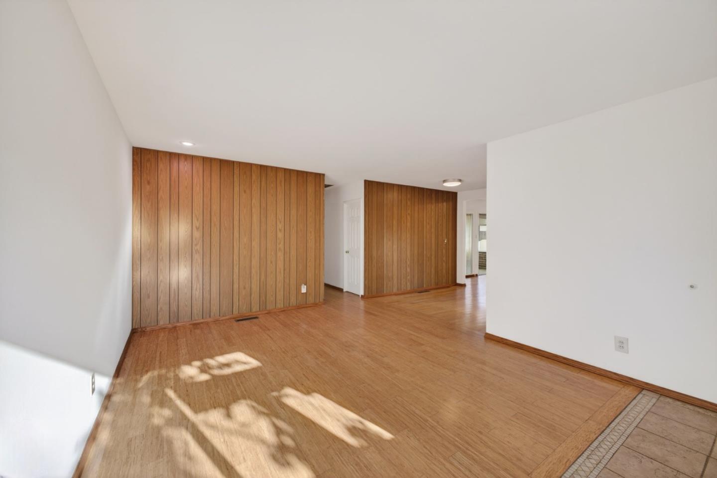 1031 Miller Avenue