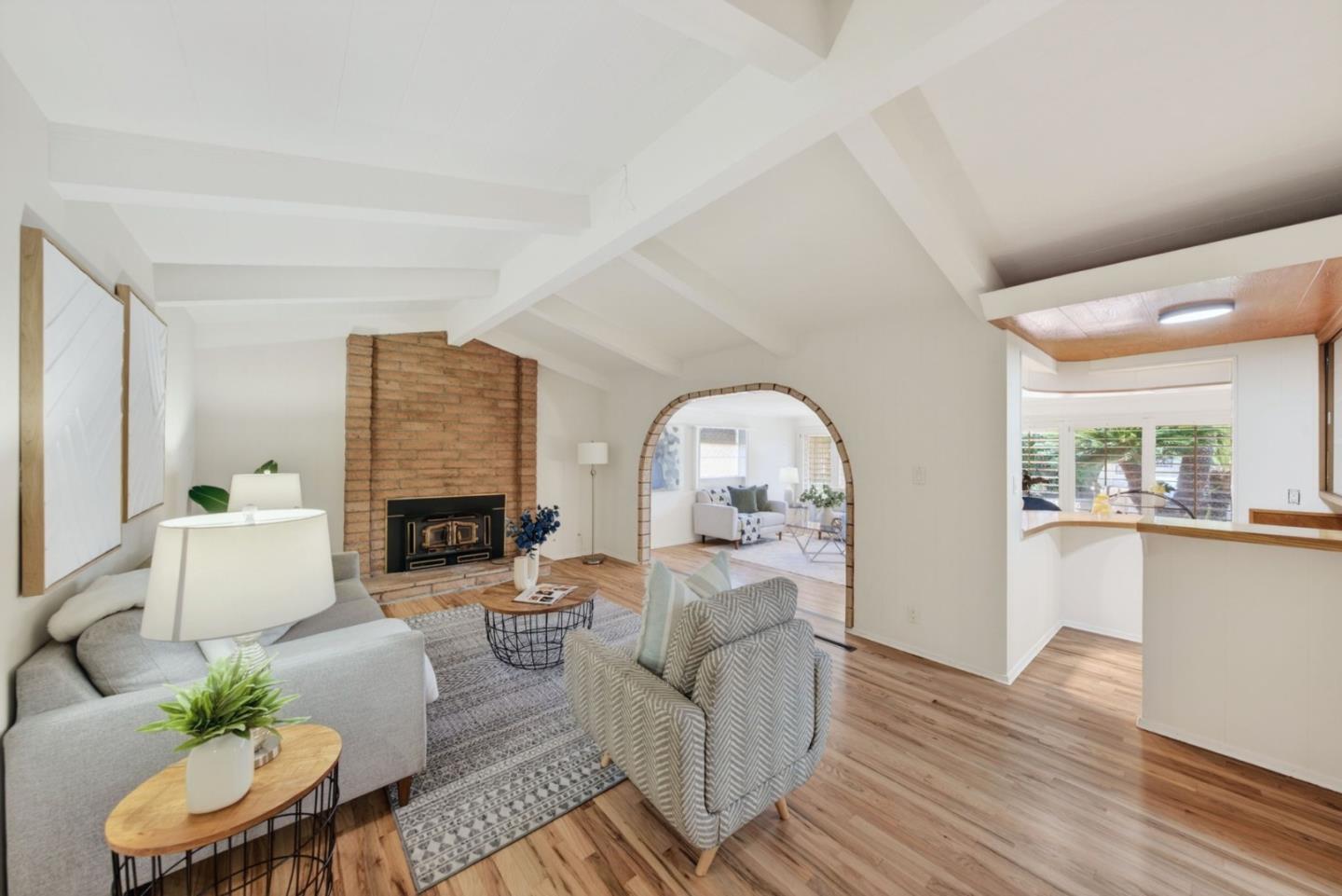 2140 Cedarwood Lane