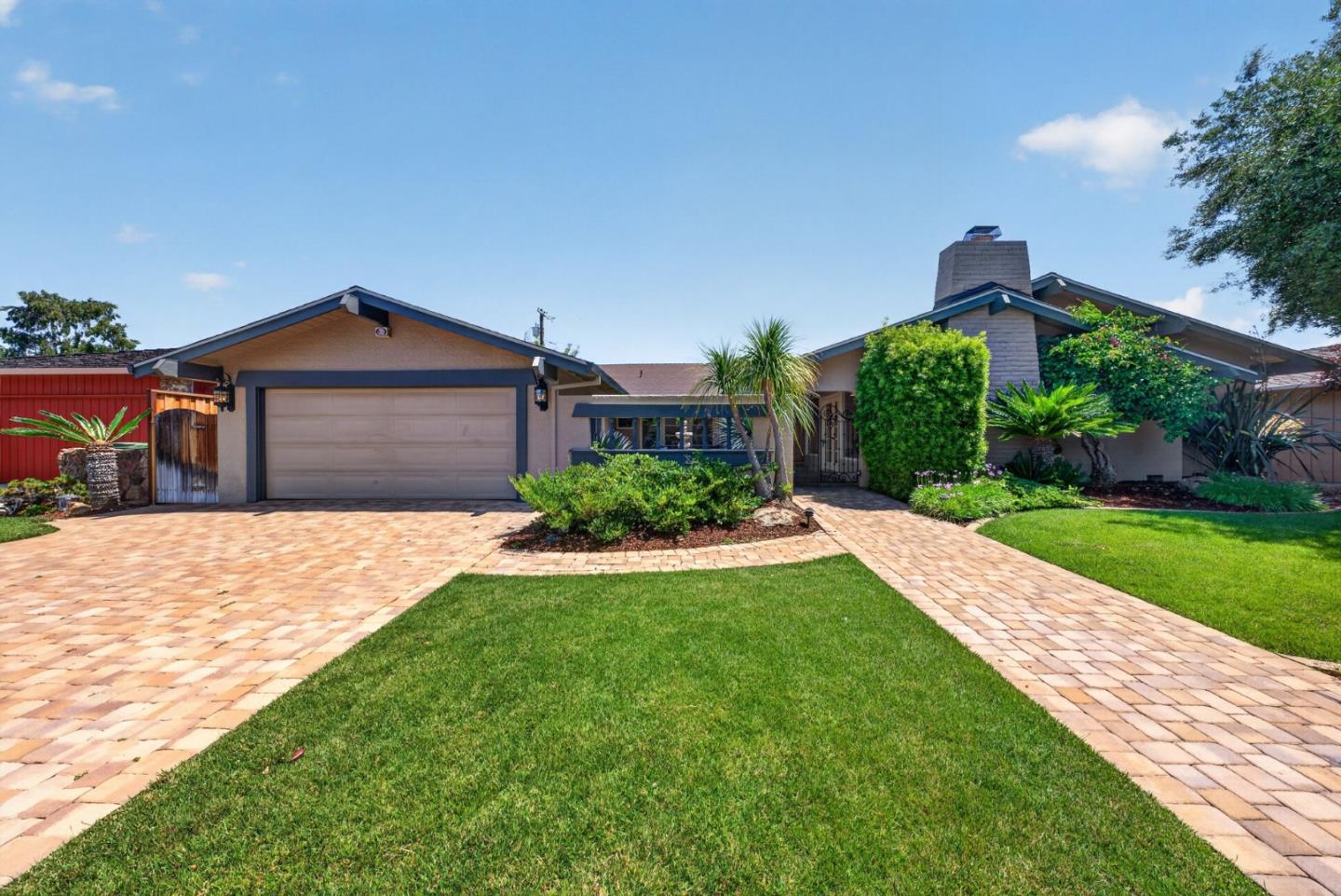 2140 Cedarwood Lane
