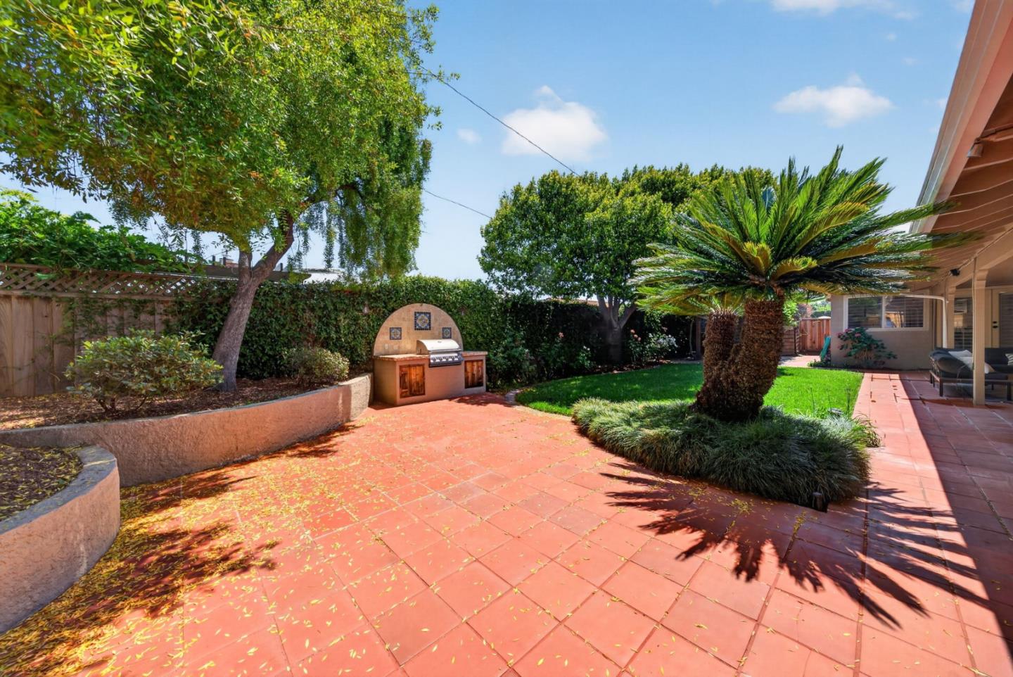 2140 Cedarwood Lane
