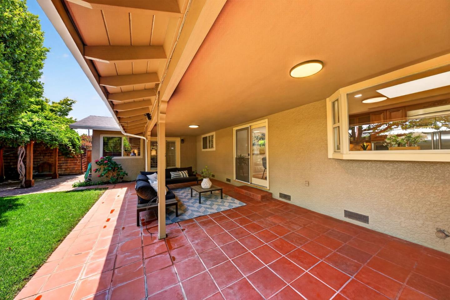 2140 Cedarwood Lane
