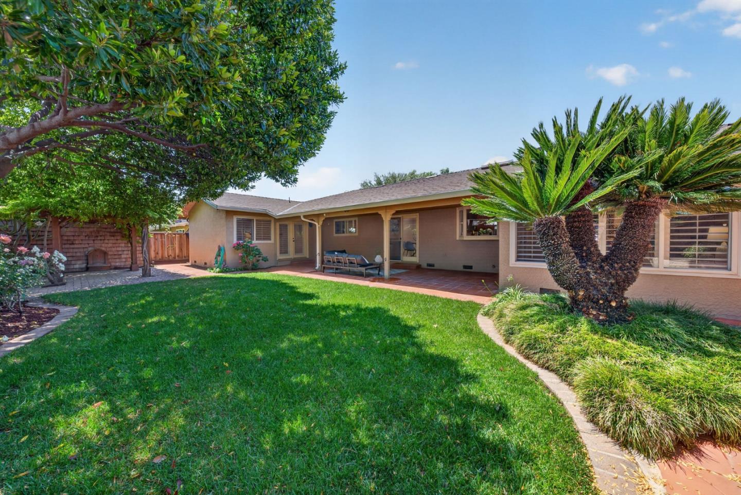 2140 Cedarwood Lane