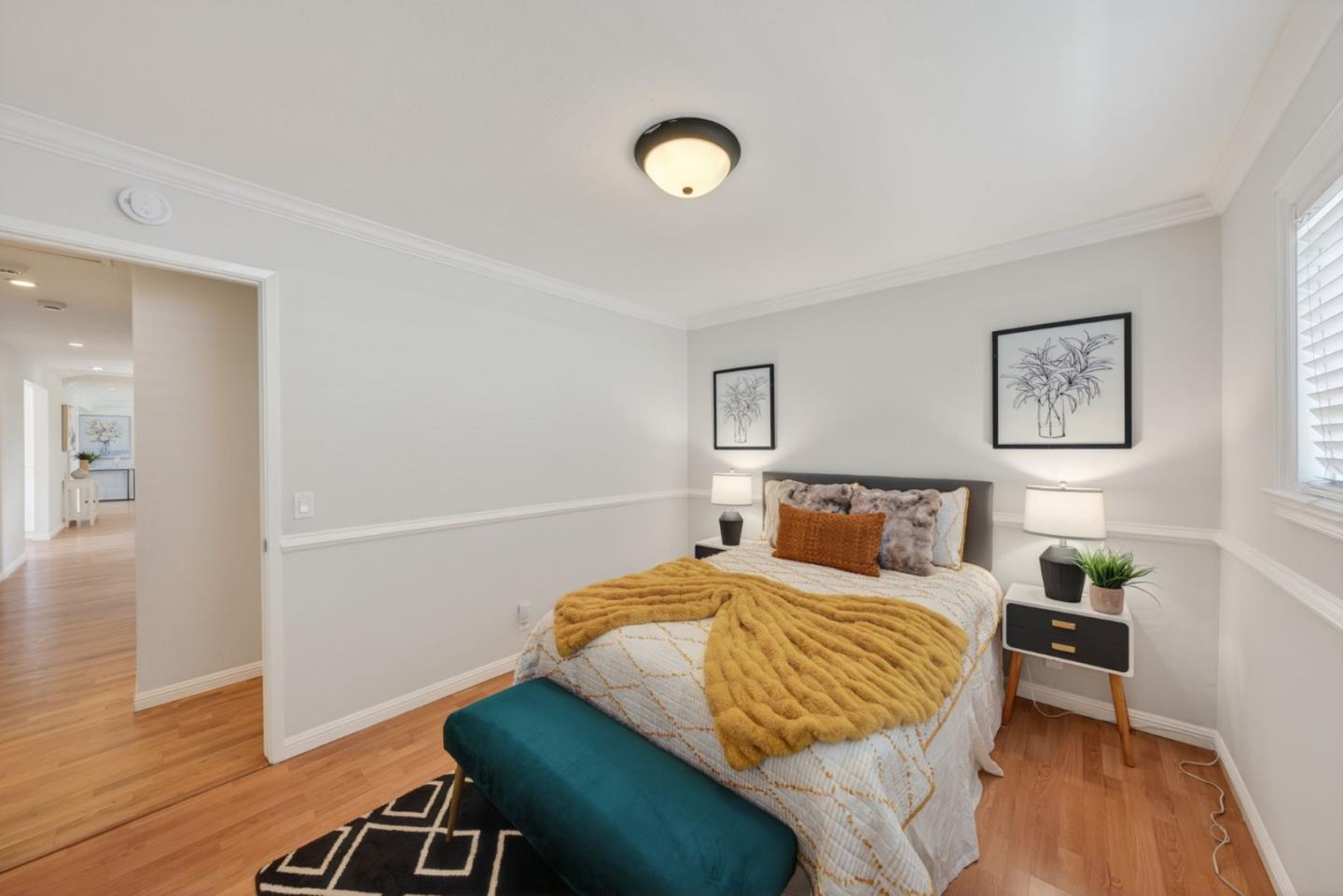 6098 Calle Esperanza