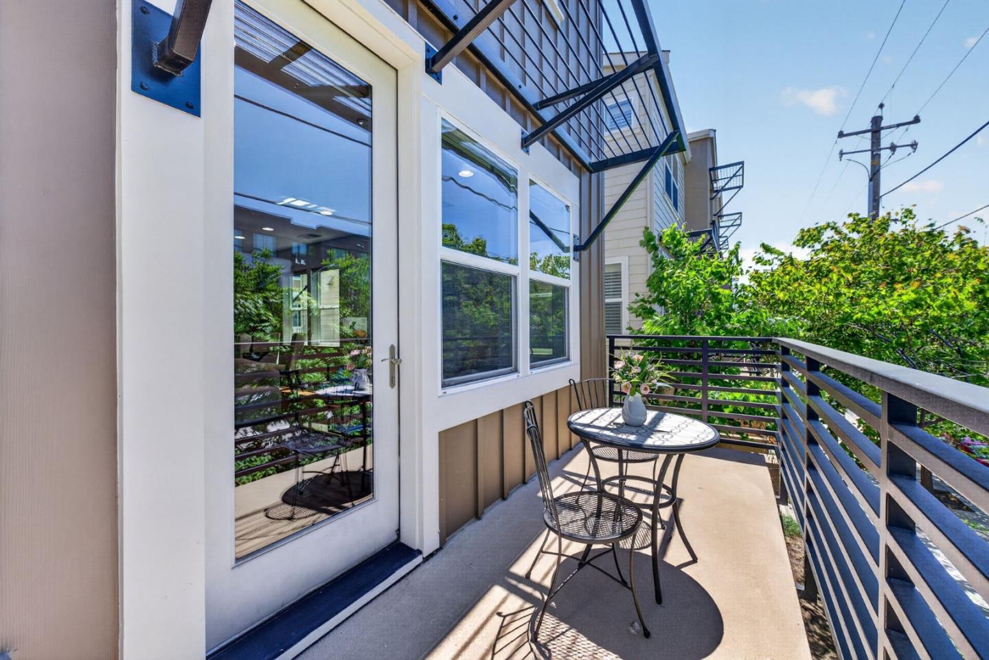 796 North 10th Street 1