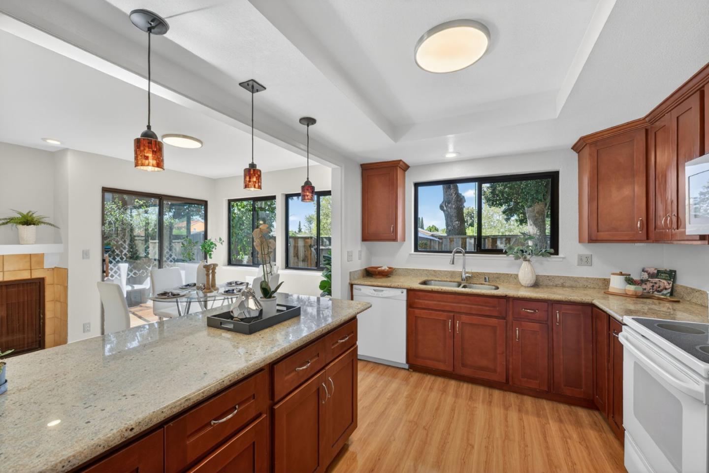 1205 Sierra Village Way