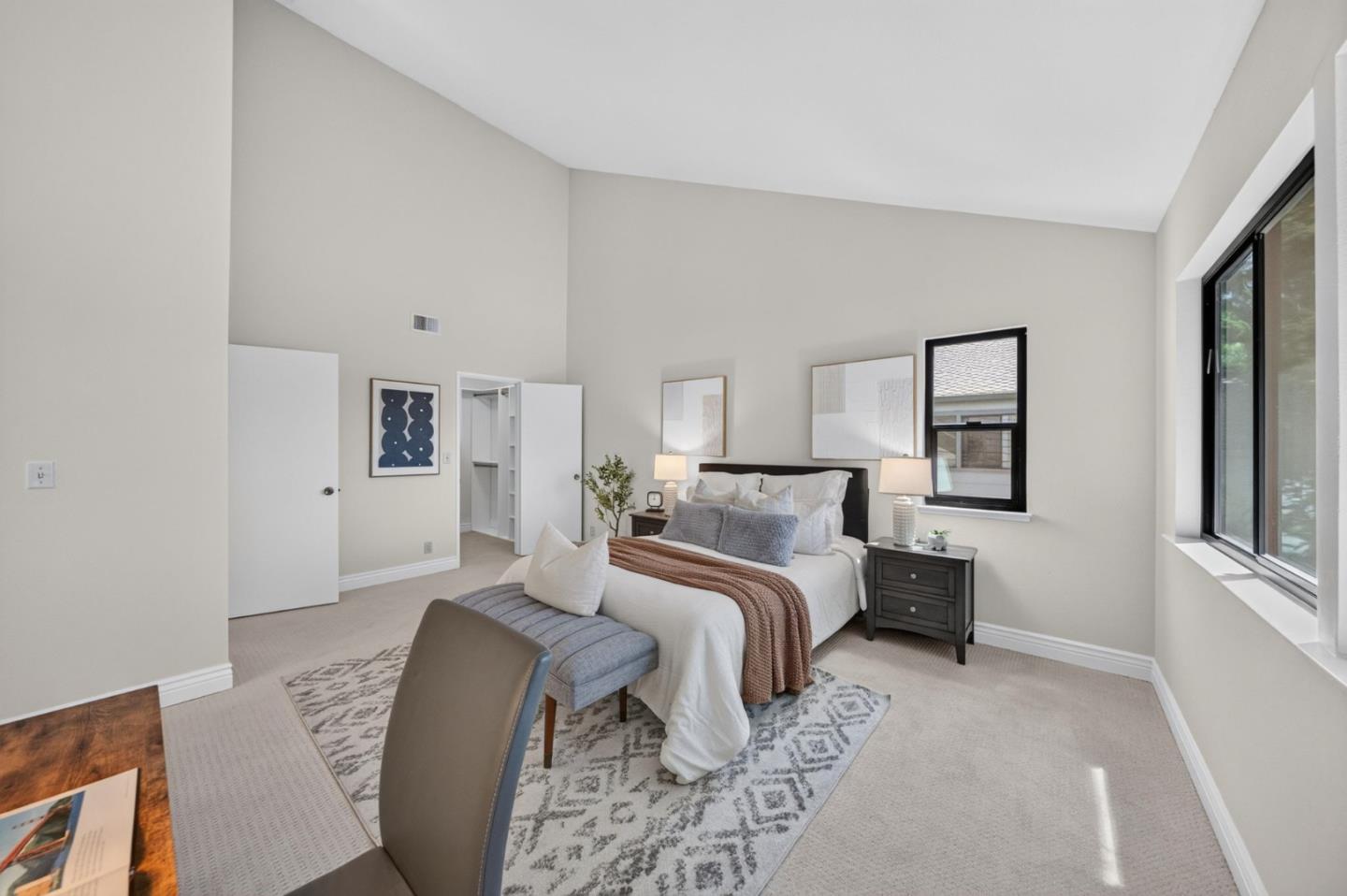 1205 Sierra Village WAY