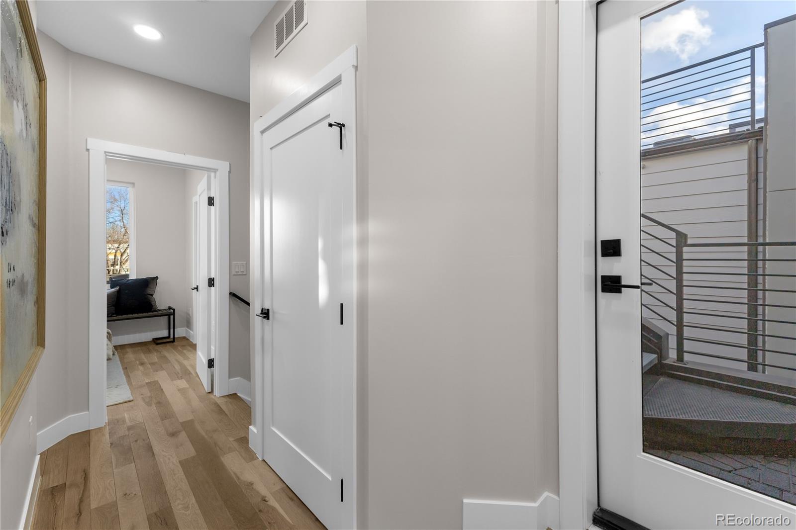 1290 Newton Street Unit: 2
