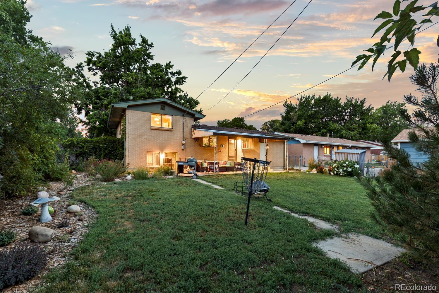 452 S Robb Way