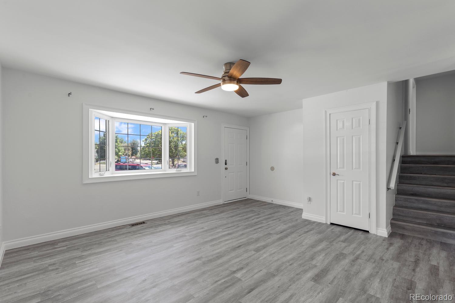 659 S Newark Court