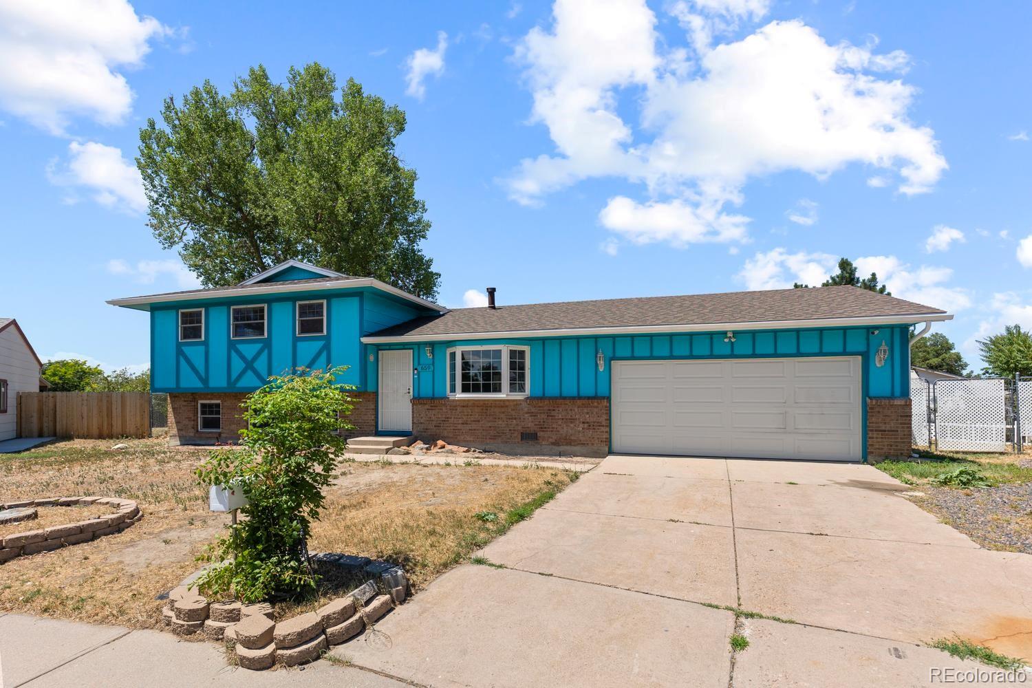 659 S Newark Court