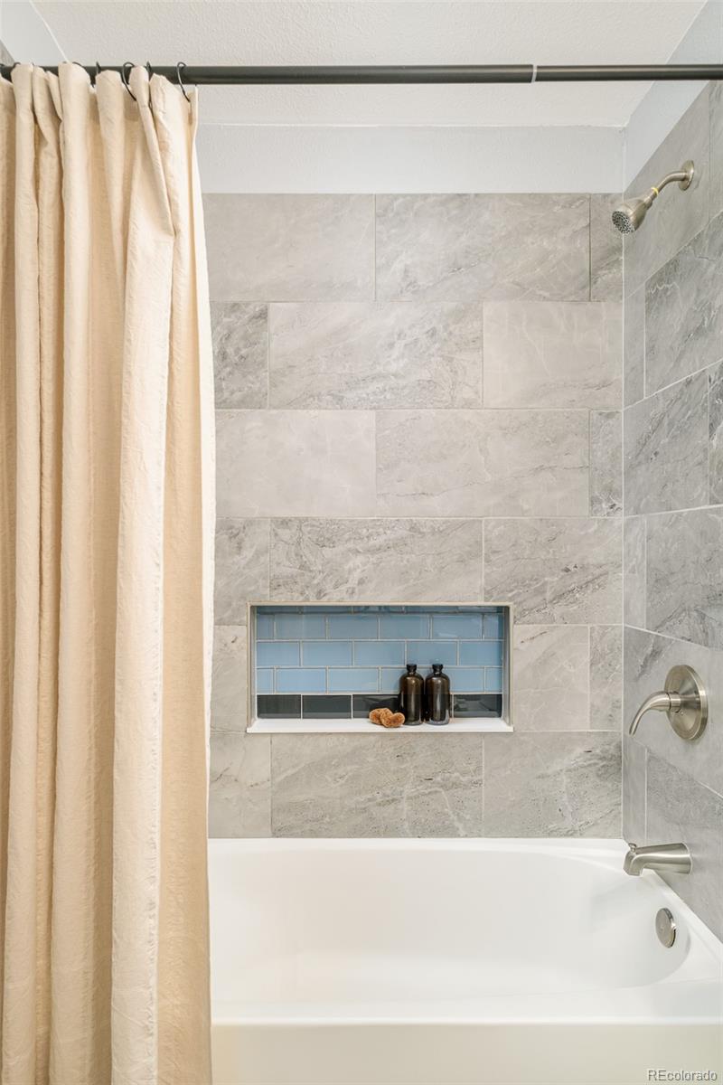 7349 E Easter Avenue