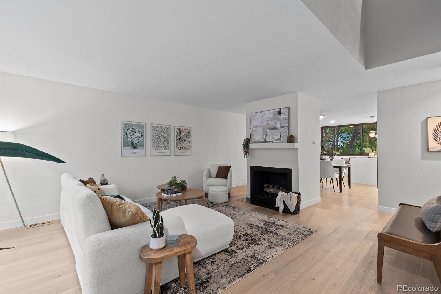 960 N Pennsylvania Street Unit: 16