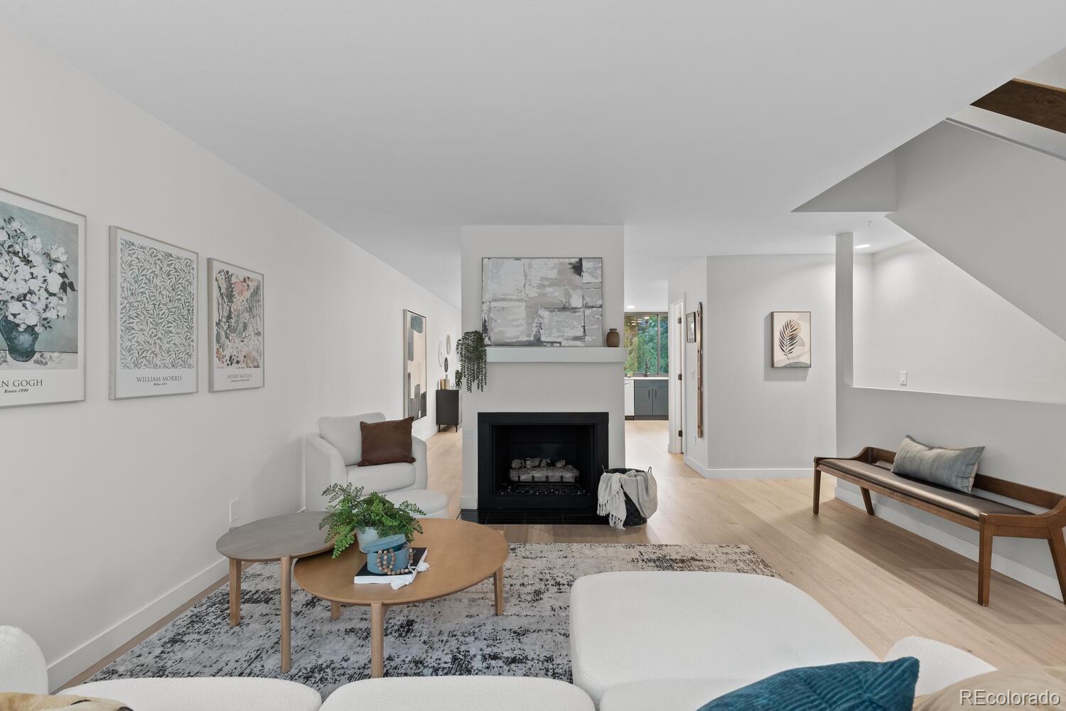 960 N Pennsylvania Street Unit: 16