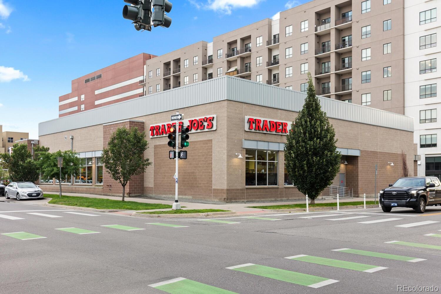 960 N Pennsylvania Street Unit: 16