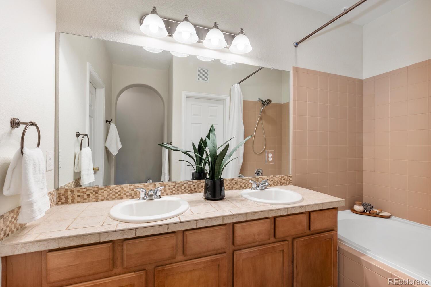7777 E 23rd Avenue Unit: 1405
