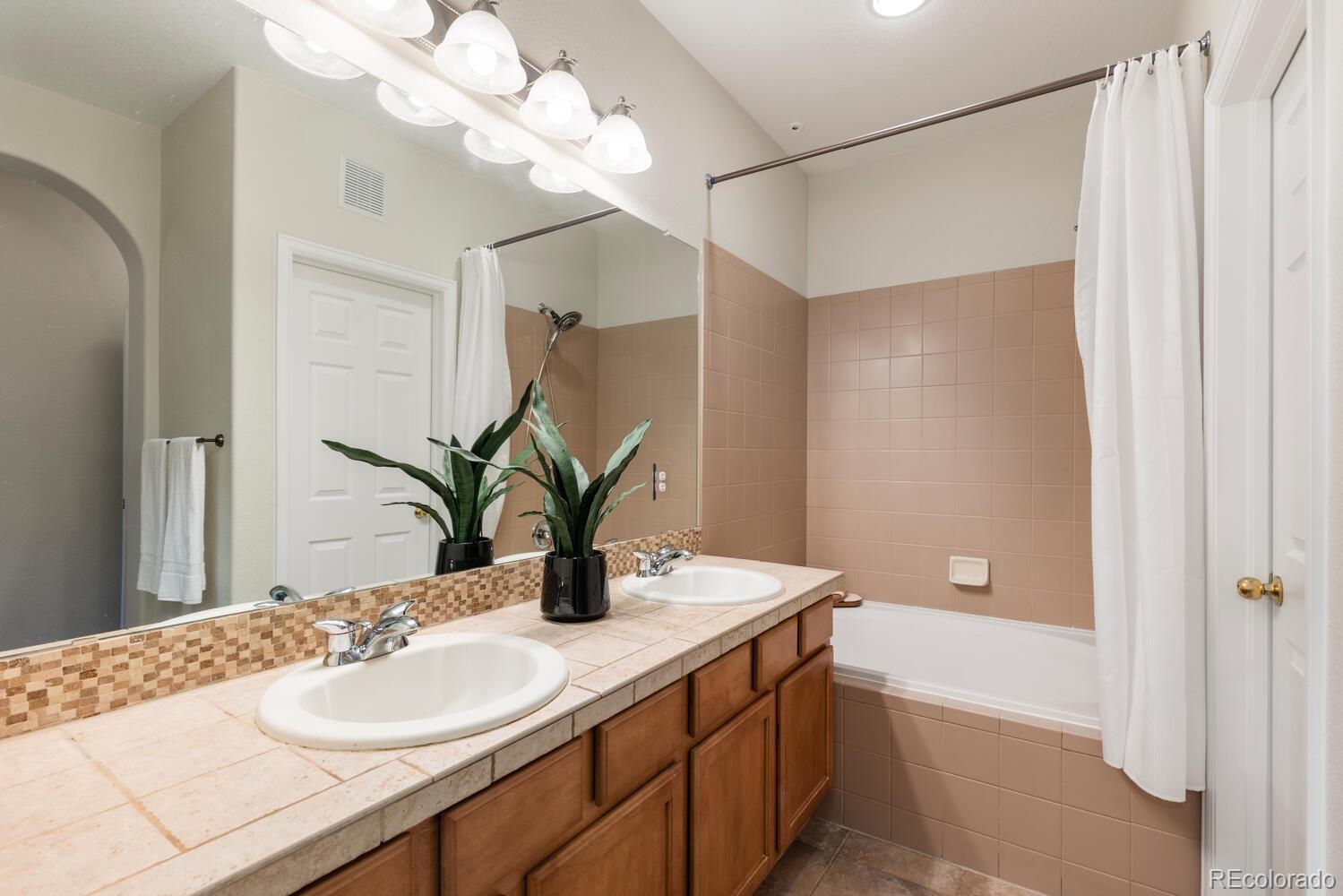 7777 E 23rd Avenue Unit: 1405