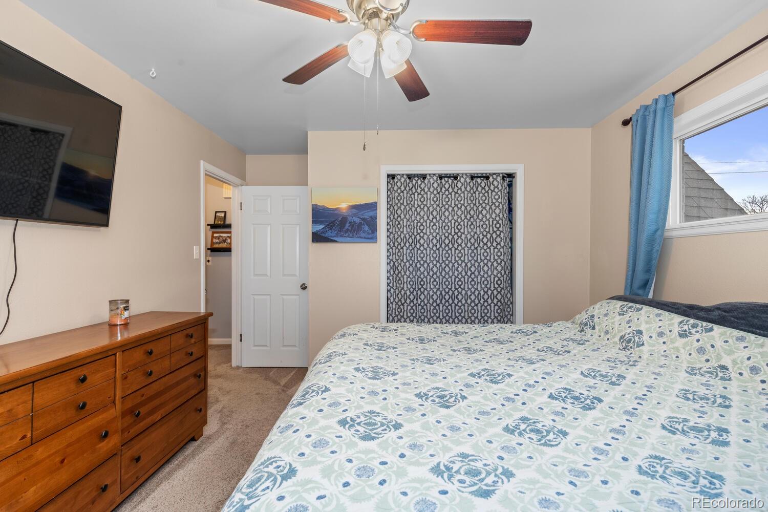 1042 Leroy Drive