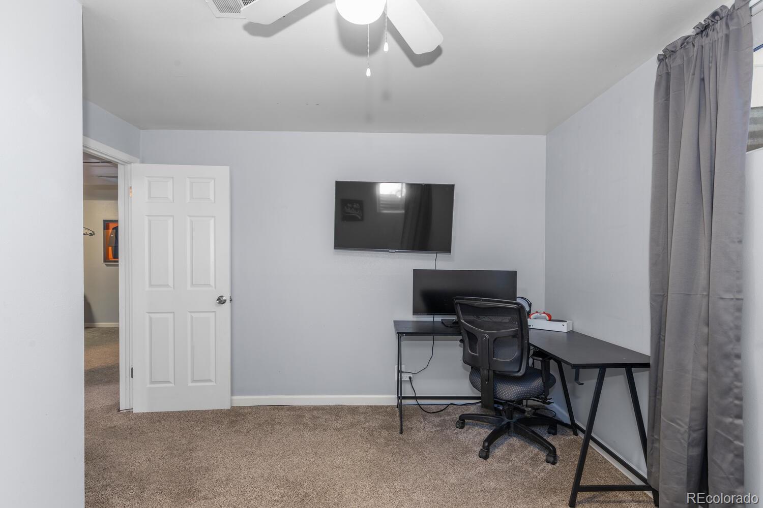 1042 Leroy Drive