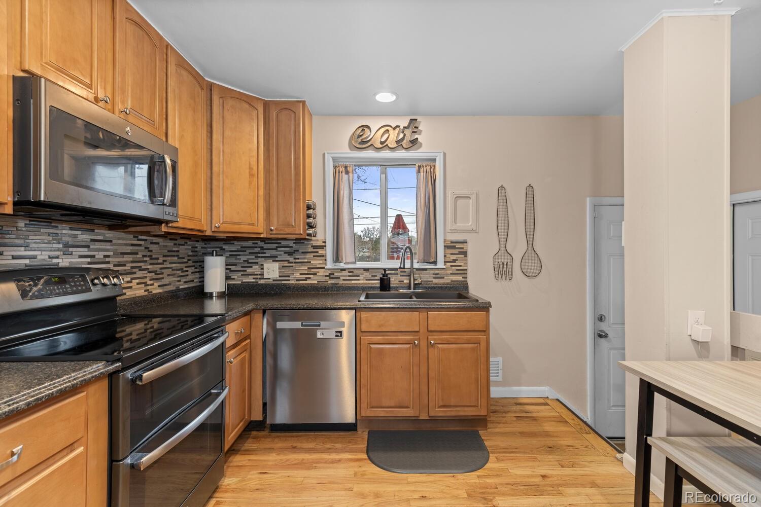 1042 Leroy Drive