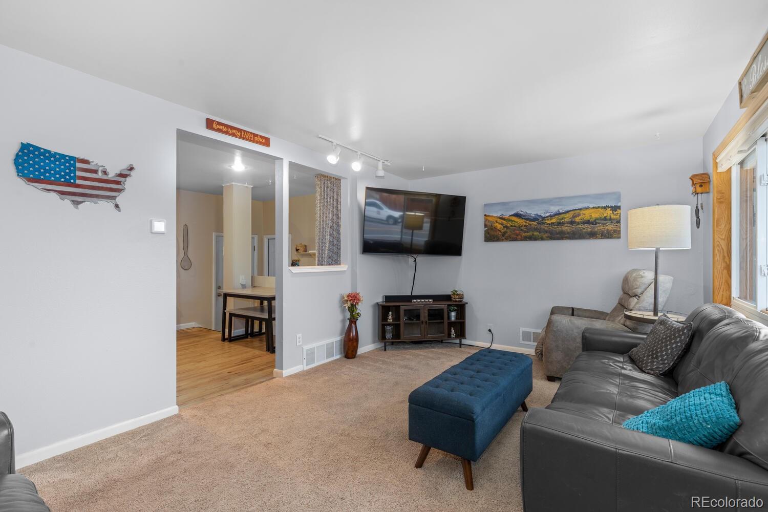 1042 Leroy Drive