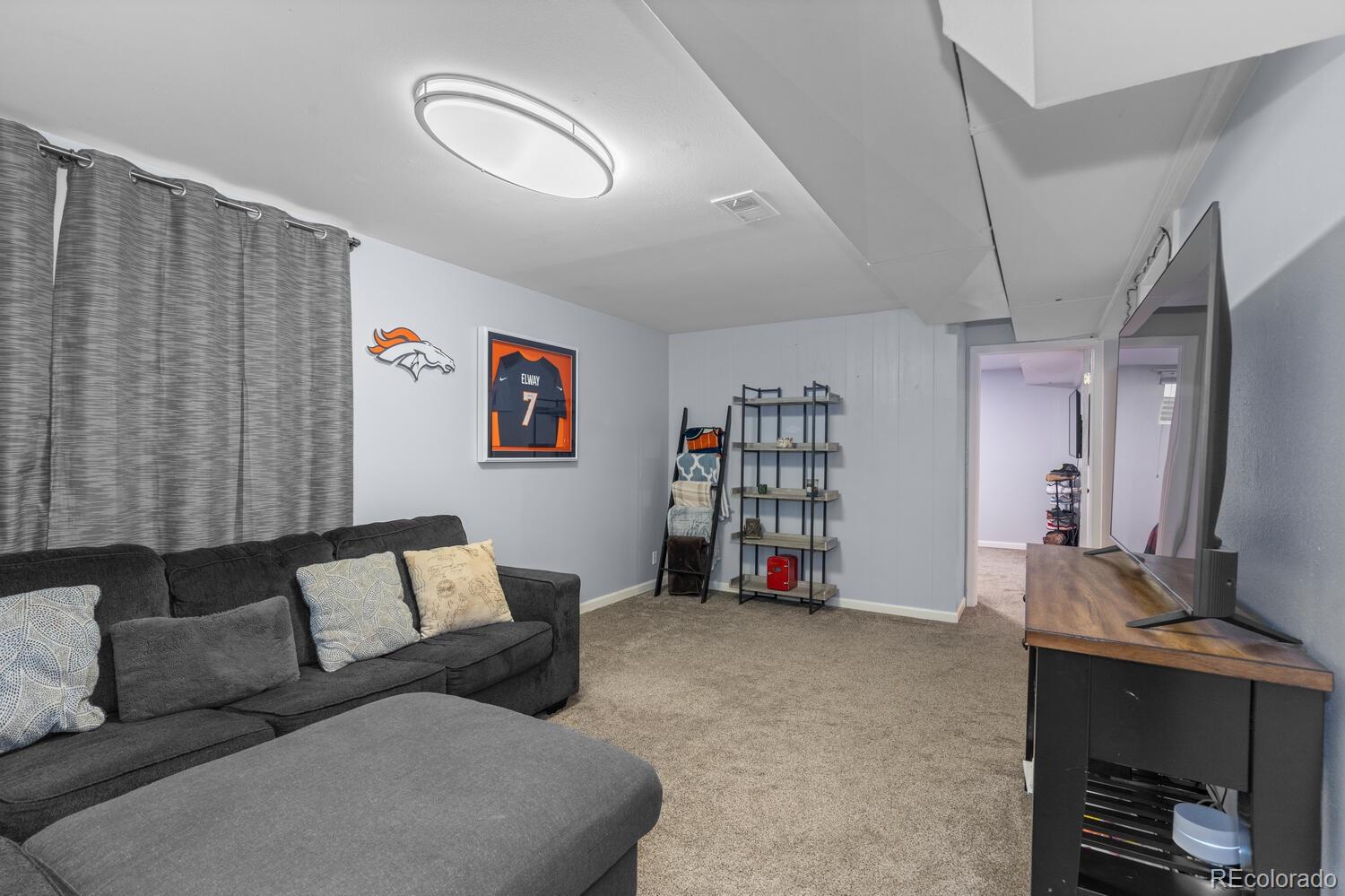 1042 Leroy Drive