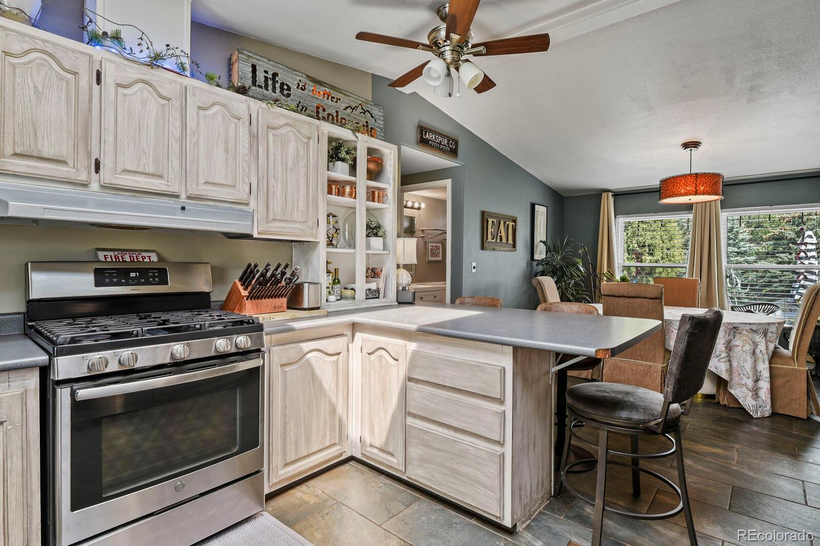 9449 Spruce Mountain Road
