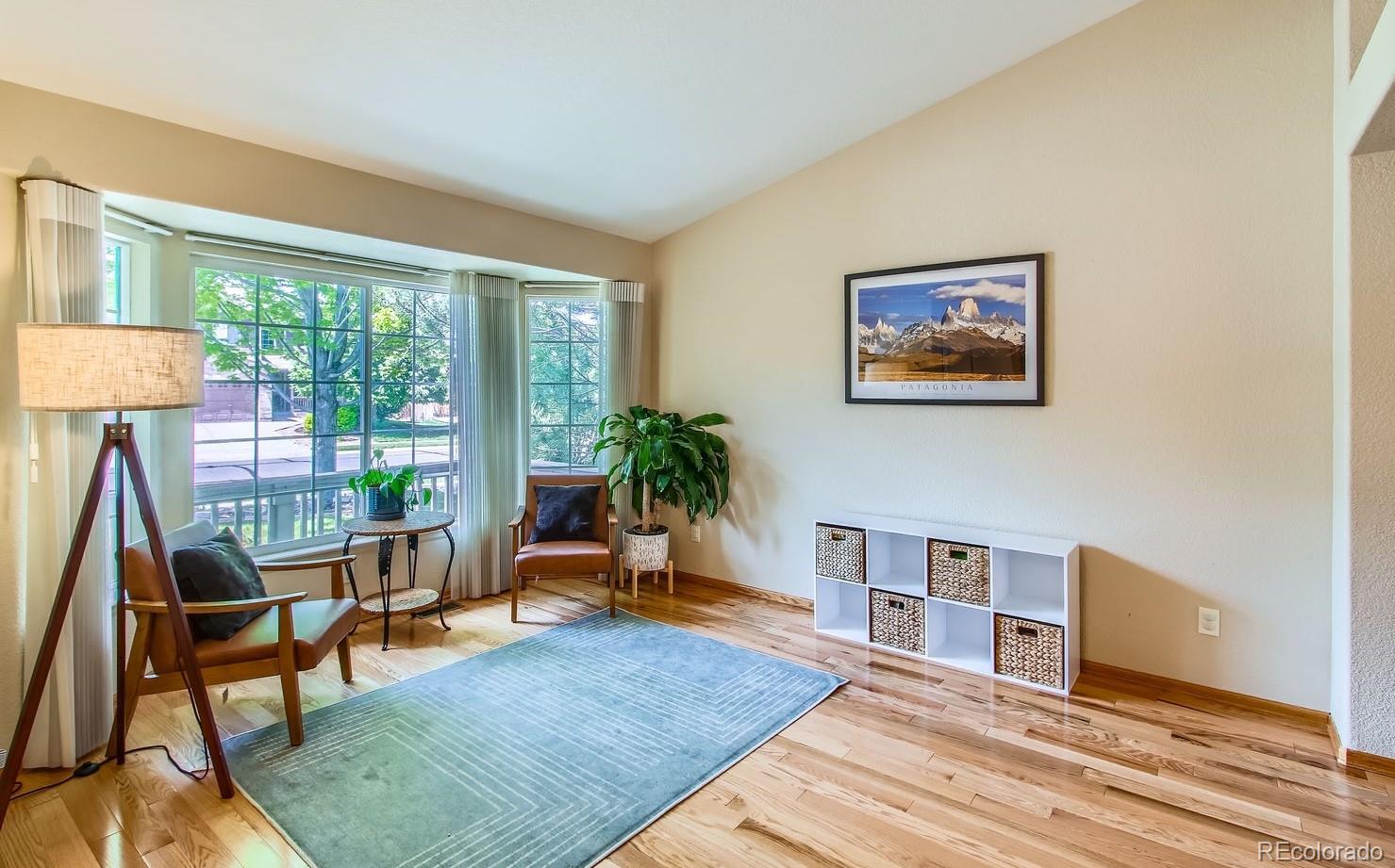 10762 W 54th Place