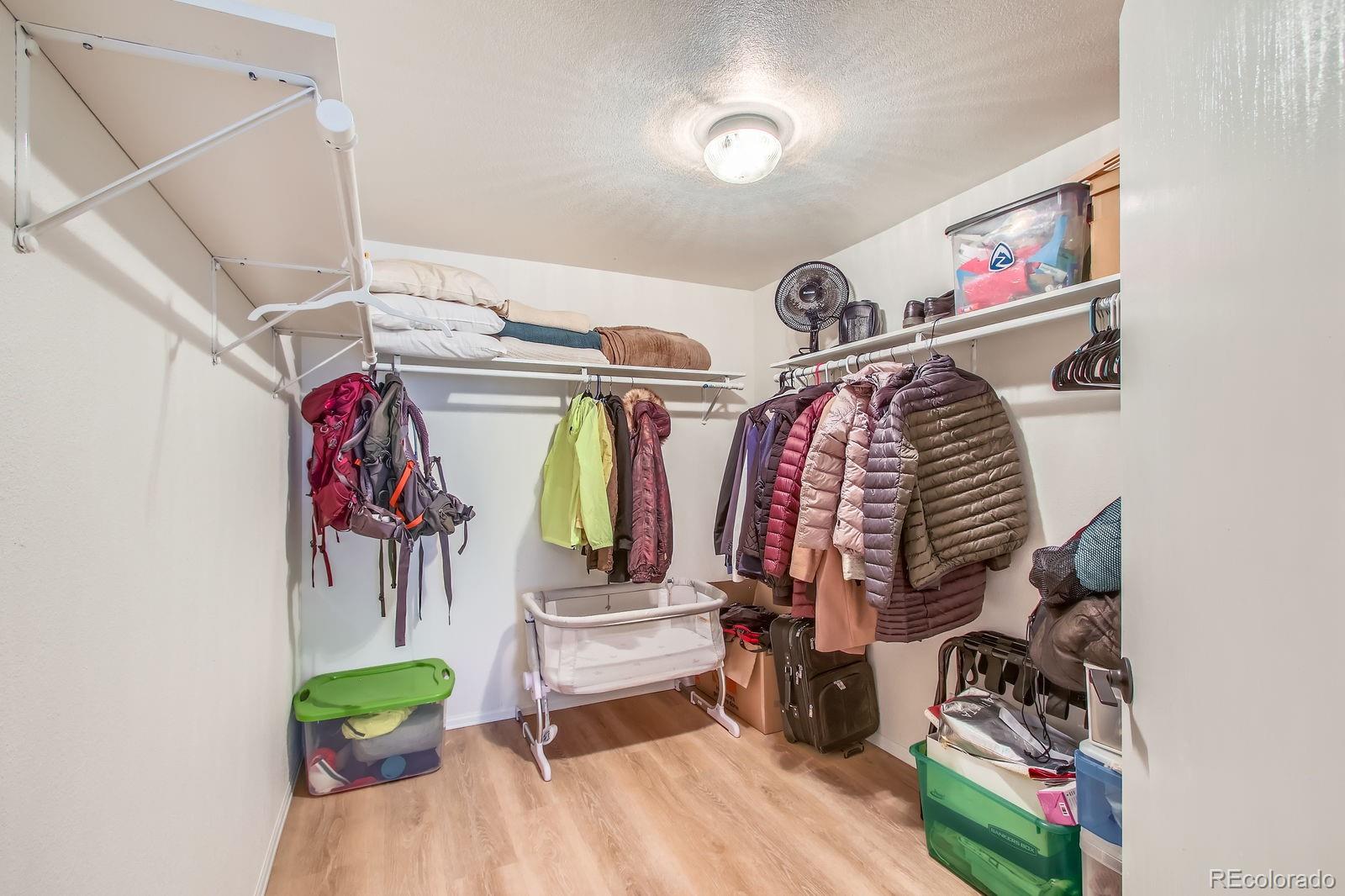 10762 W 54th Place